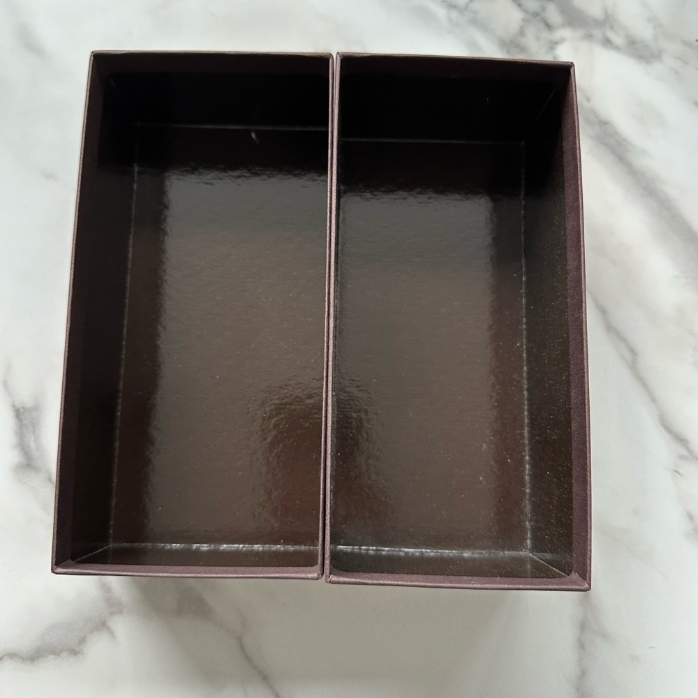 TOM FORD Small Box - Picture 2 of 2